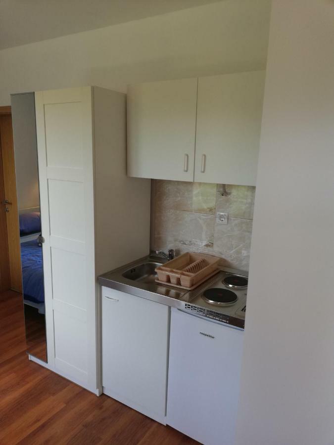 סקארדין Apartmani Sladic מראה חיצוני תמונה